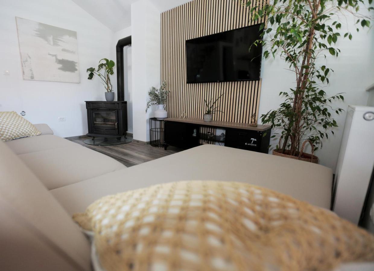 Apartment Tugare Exterior photo