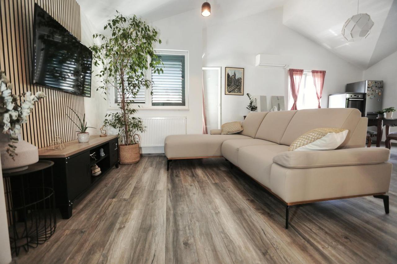 Apartment Tugare Exterior photo